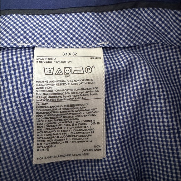 Banana Republic Cream Chinos for Effortless Style - Picture 6 of 6